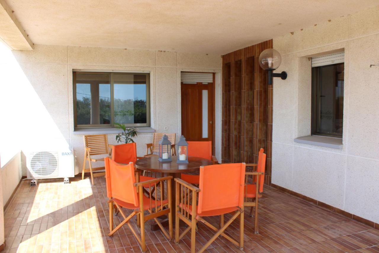 Villa De L'Ebre Deltebre Extérieur photo